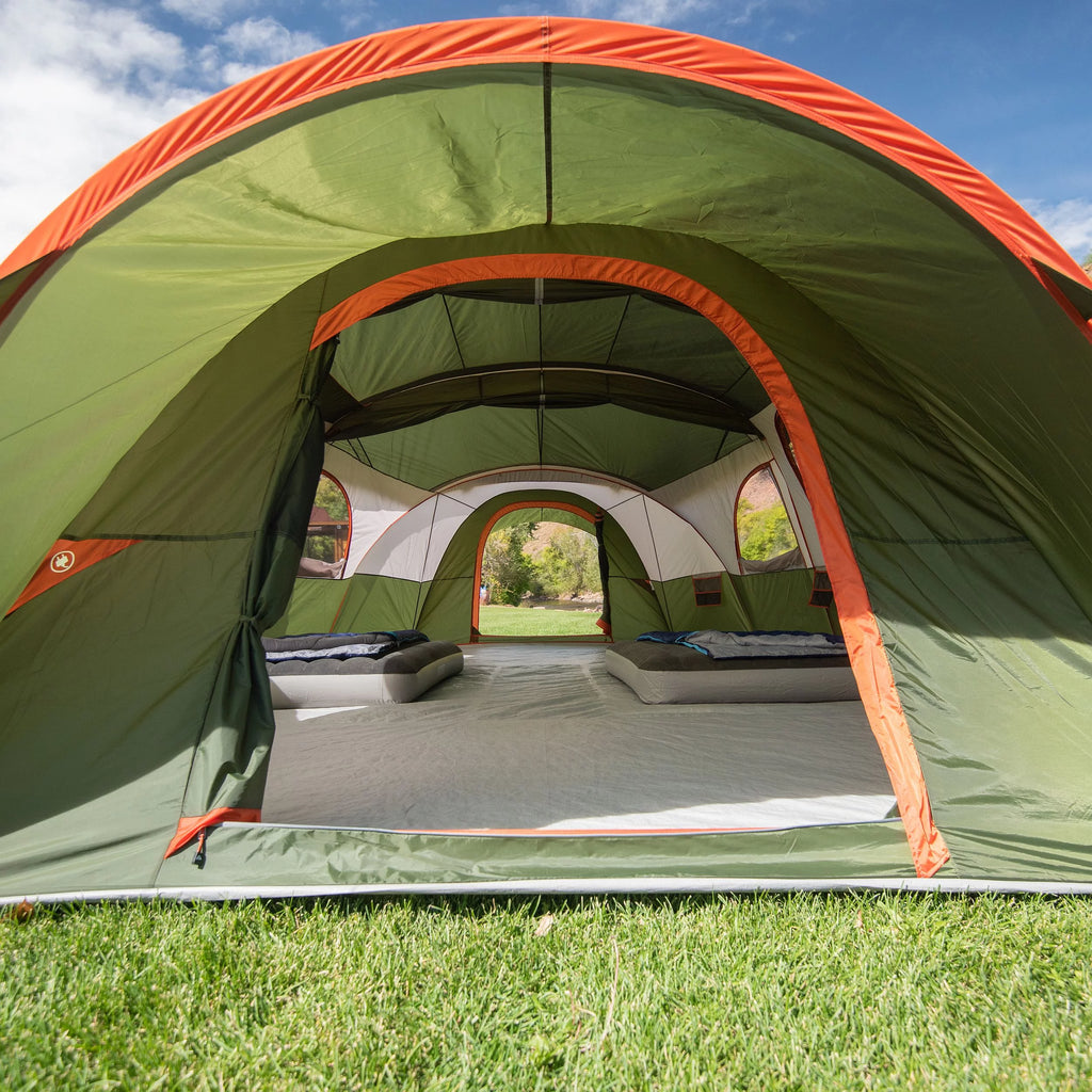 18-Person Cabin Tent with 3 Covered Entrances N200190