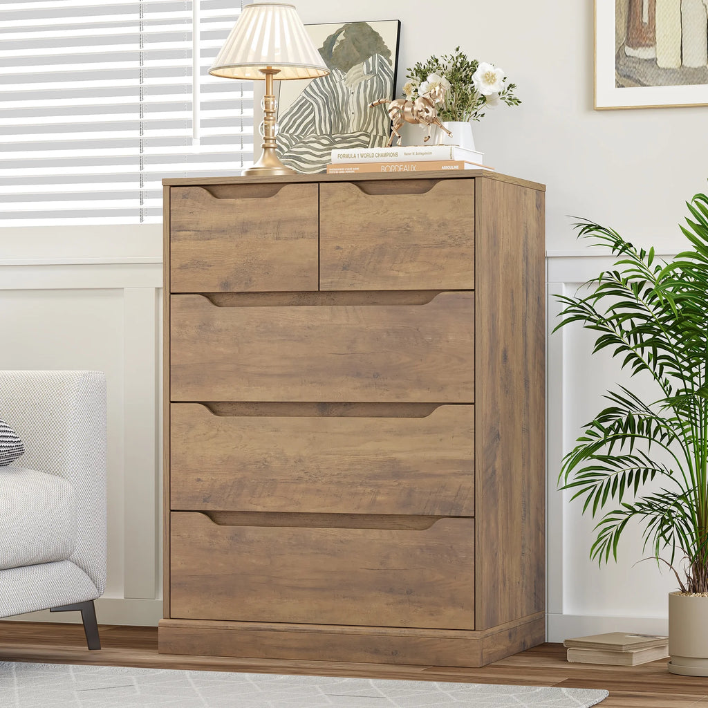 White 5 Drawer Wood Dresser C961814