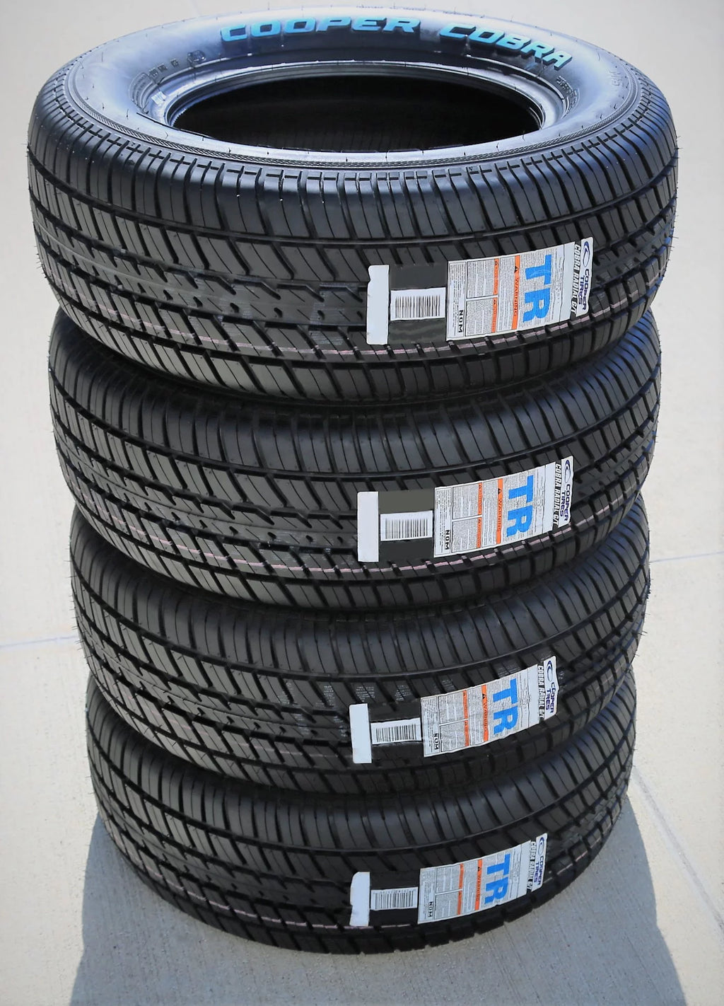 Set of 4 255/70R15 All Season Tires S73211