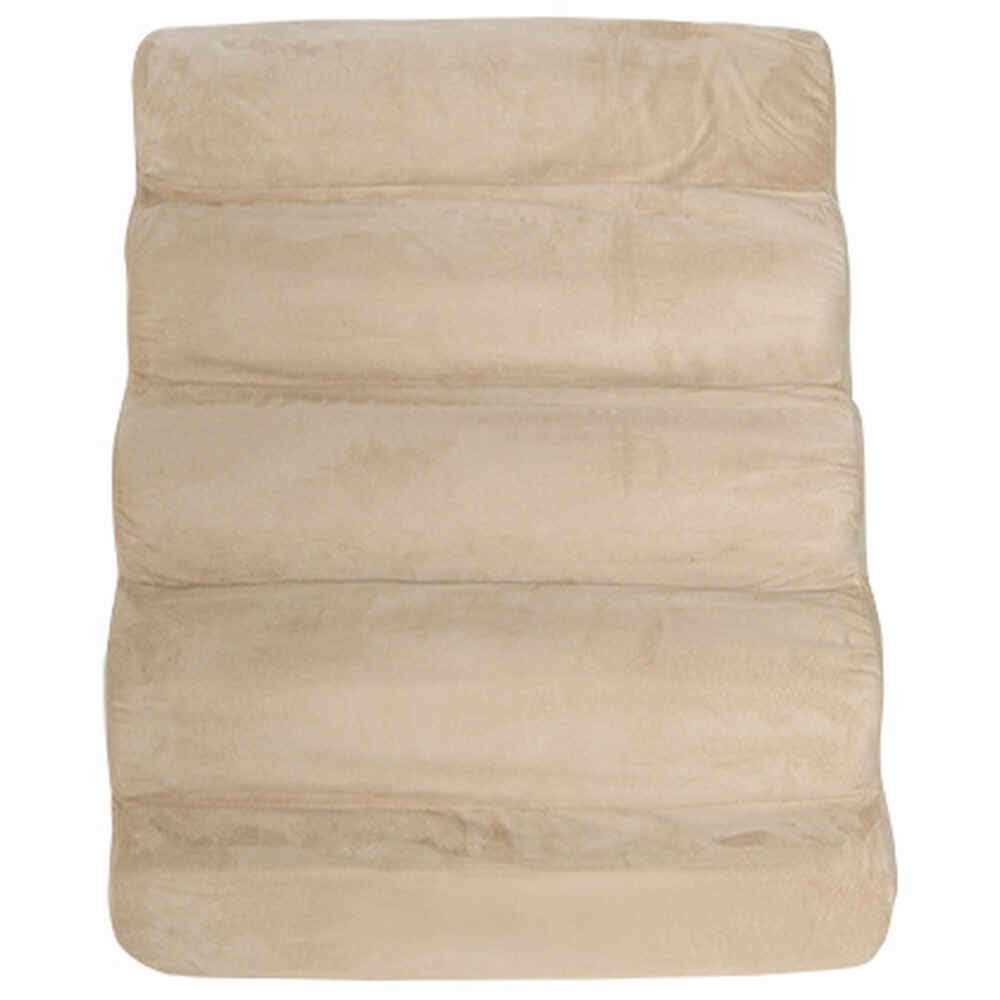 Scalloped Pet Ramp T23461