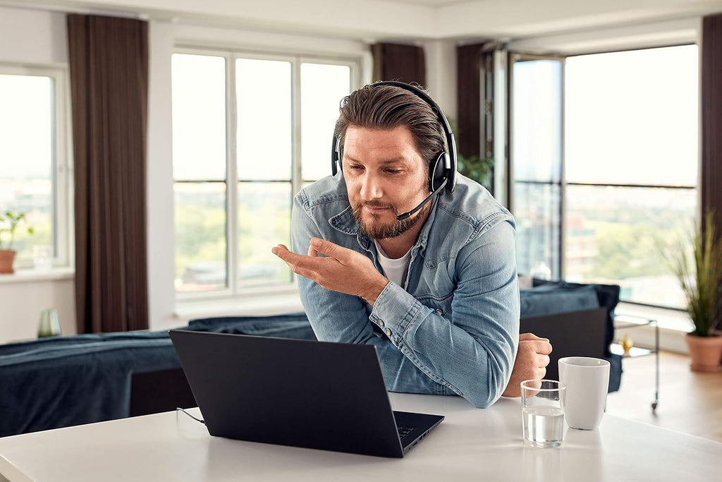 Wired Headset with Noise Cancelling Microphone L121718