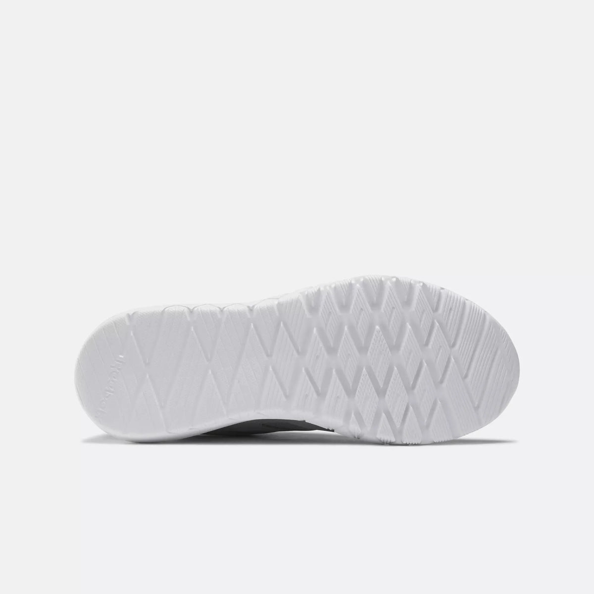 Training Shoes B716407