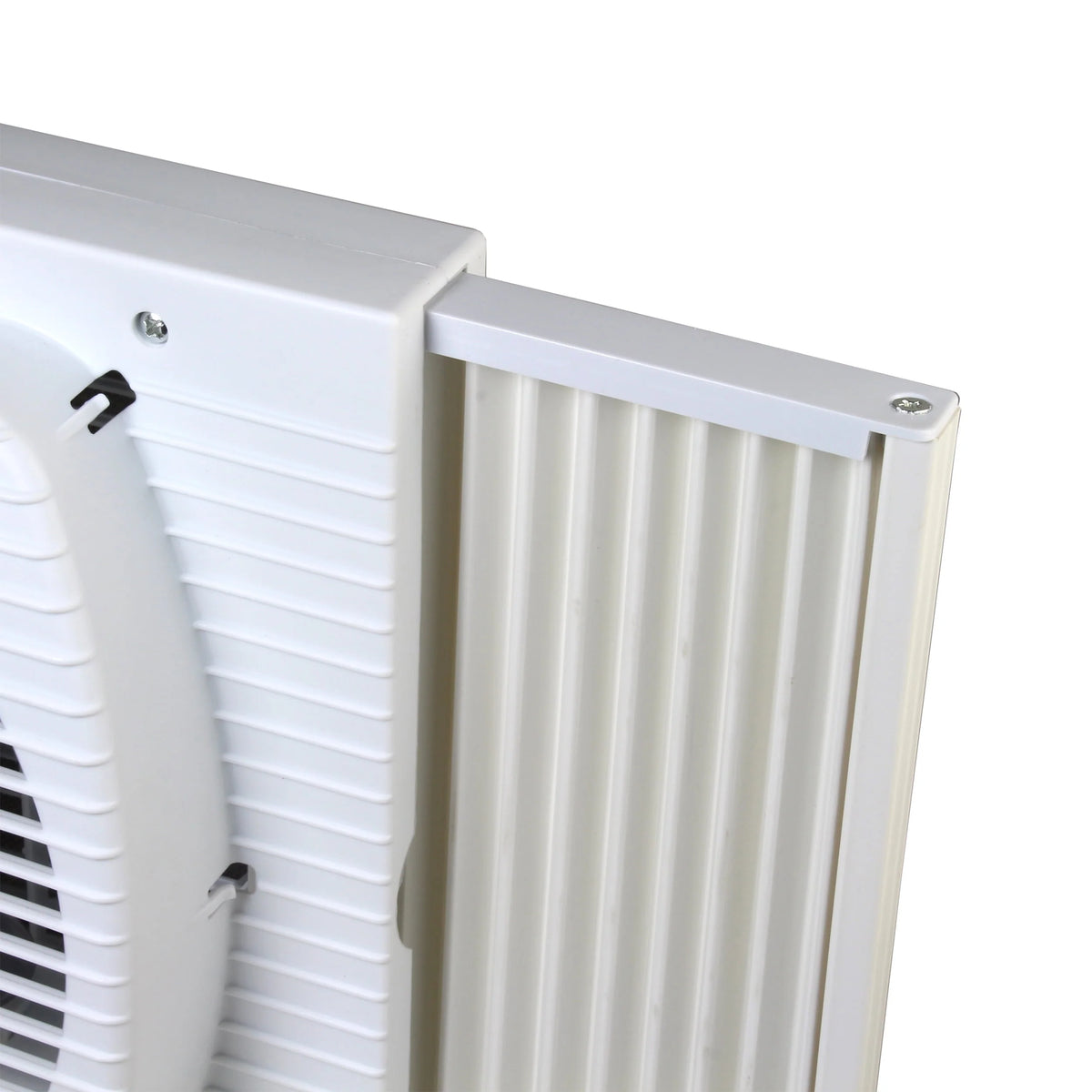 White 3-Speed Dual Blade Window Fan L58444