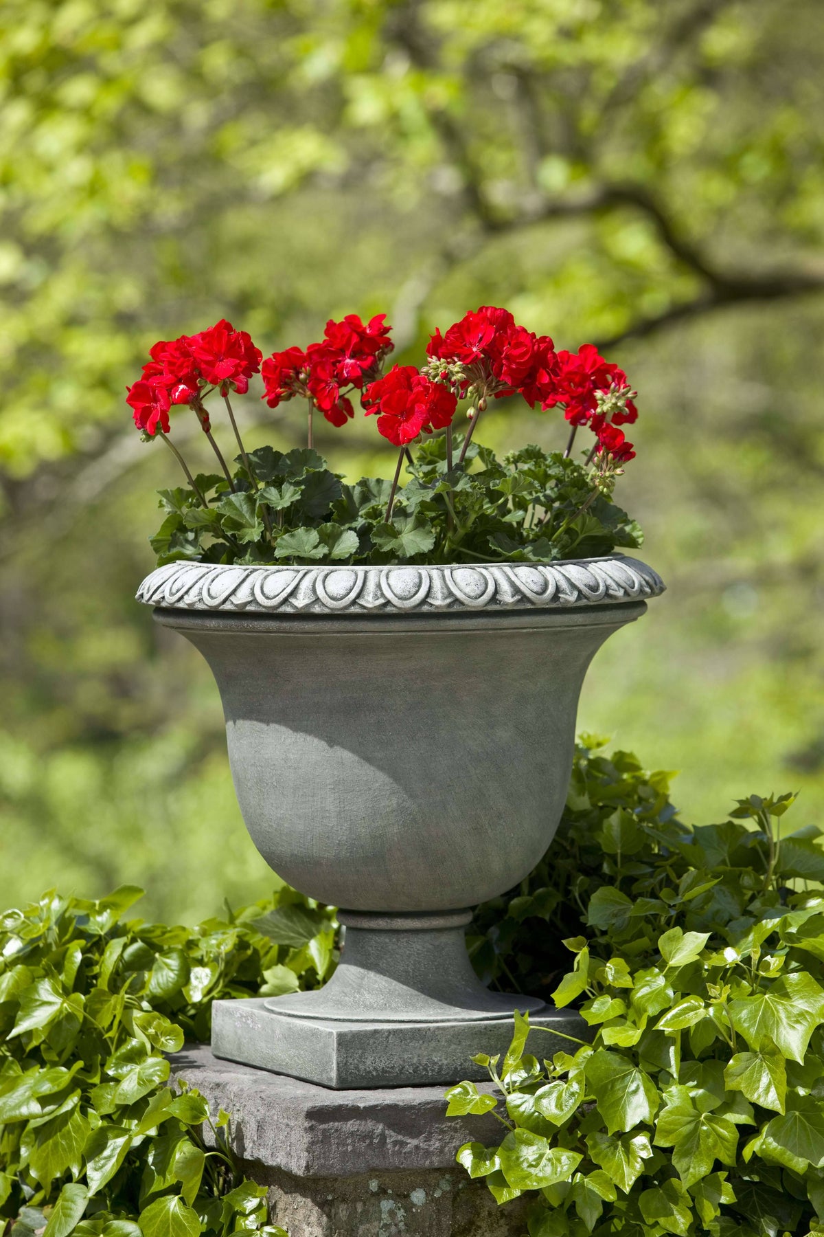 Brown Stone Urn Q6827