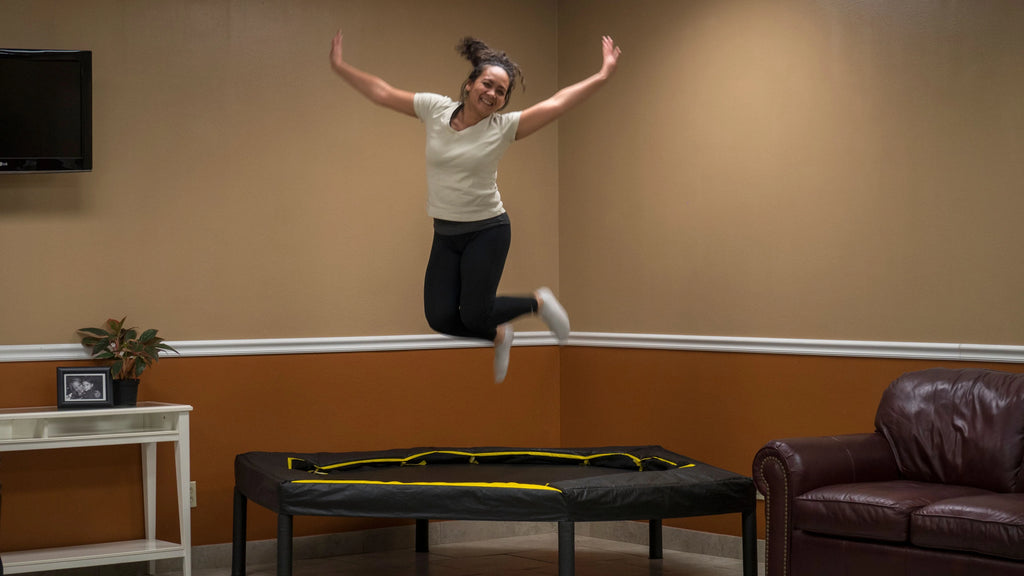 7.5-Foot Trampoline with Enclosure Z59080