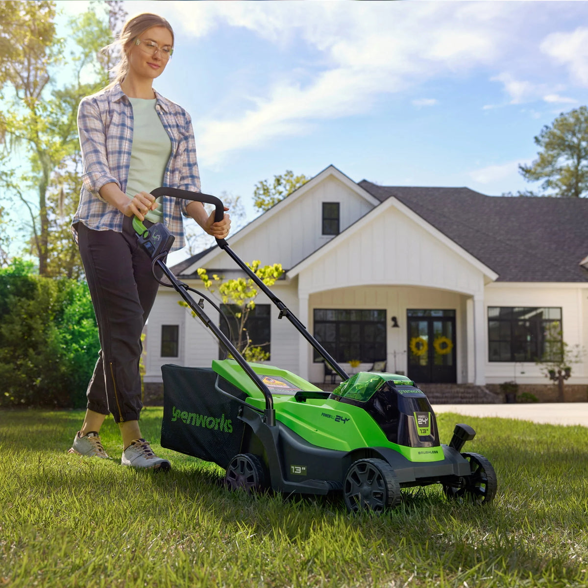 24V 13 Brushless Lawn Mower C365