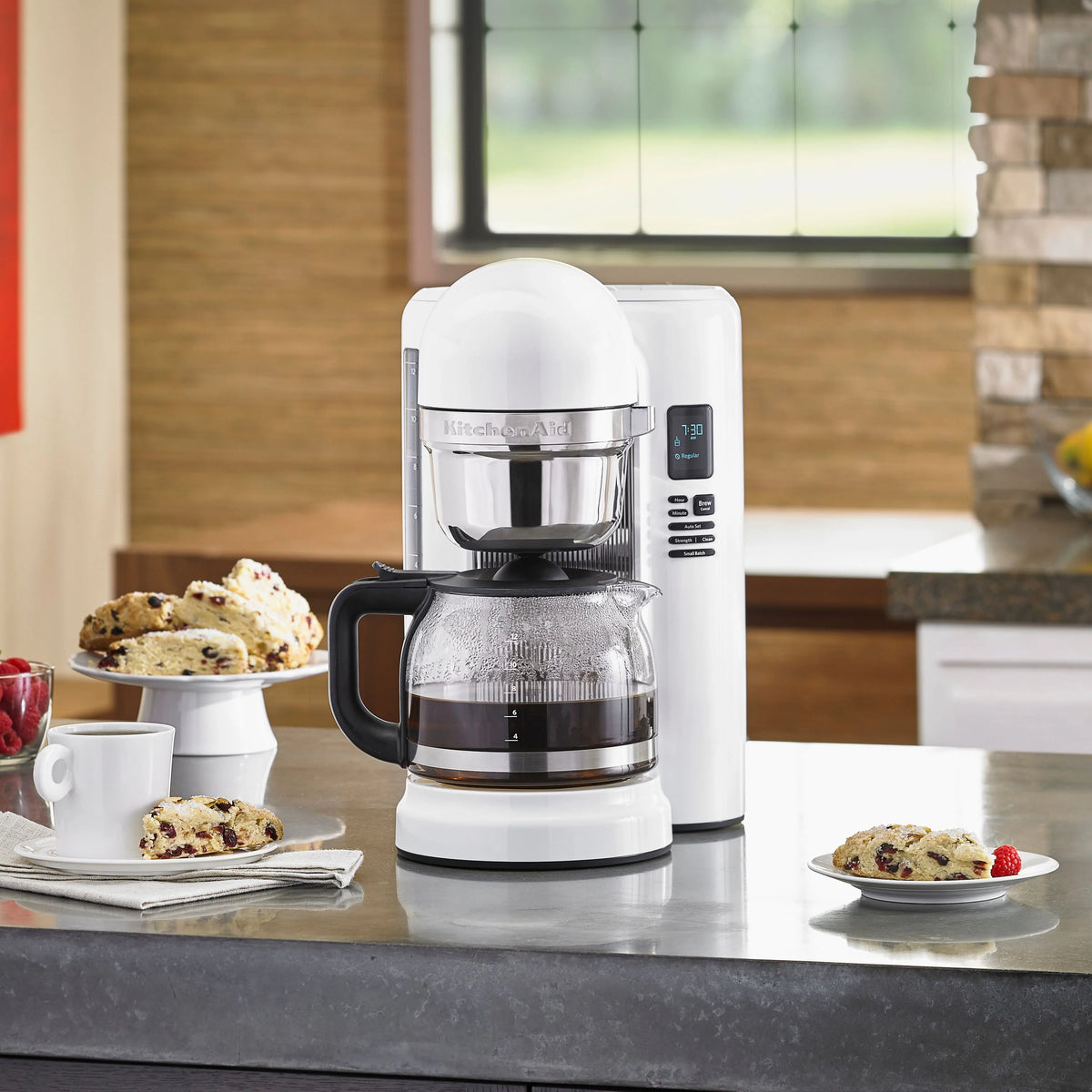 12 Cup Coffee Maker Onyx Black H7435