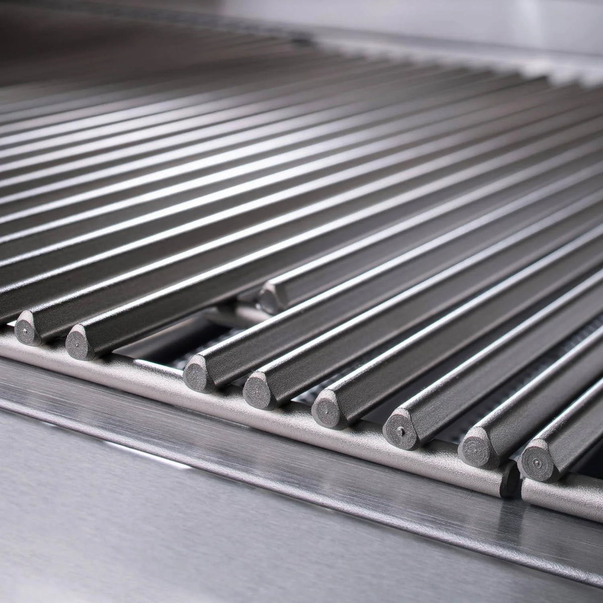32 Built-In Natural Gas Grill with Lights B83463