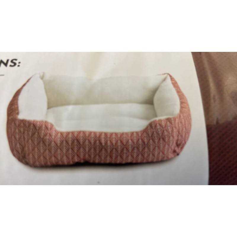 Small Pet Bed P524