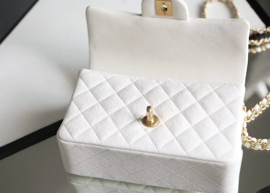White Mini Flapbag With Top Handle K60430