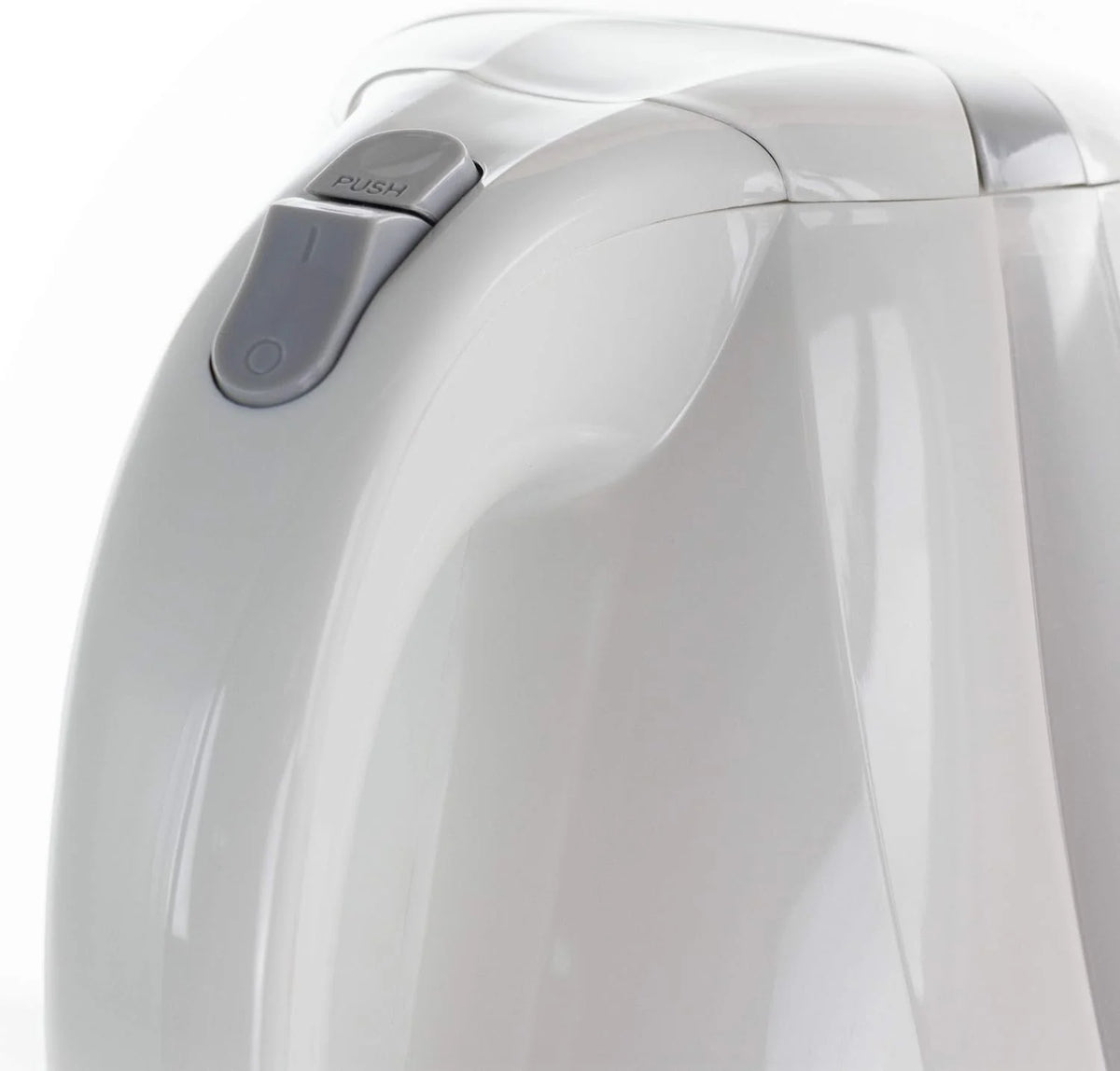 White 1.7Lt Plastic Electric Tea Kettle Z759