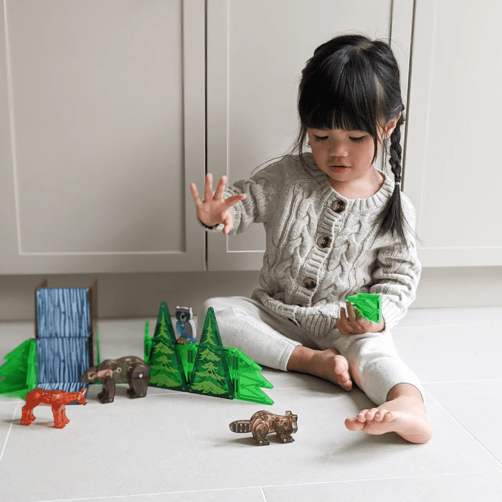 25-Piece Magnetic Construction Set Q414