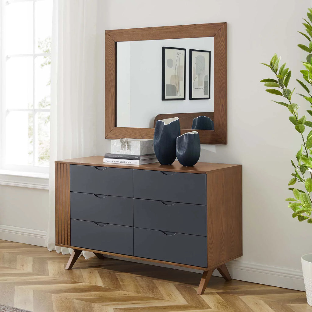 Walnut Wood Dresser Drawer Chest Mirror Set G342308